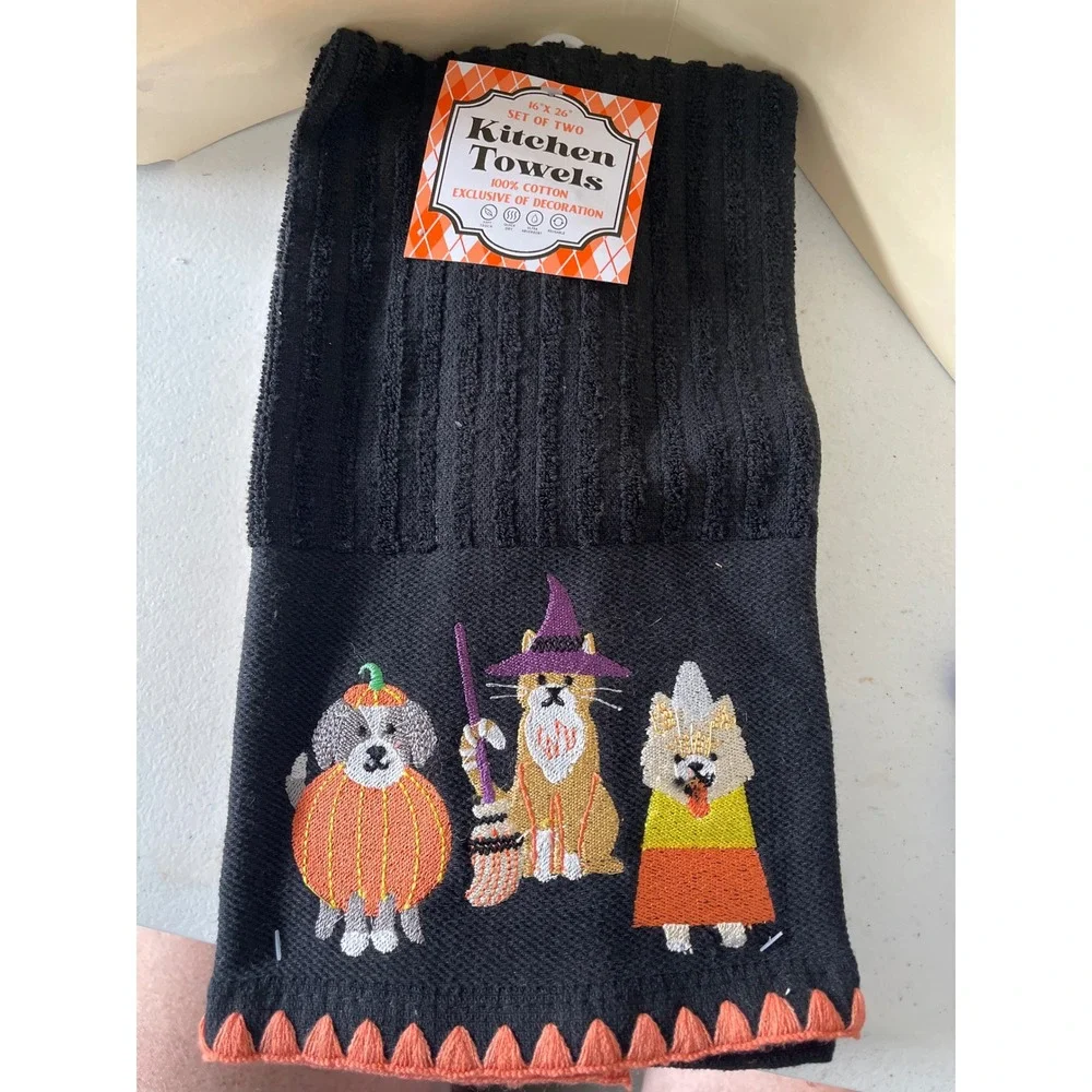 Halloween Kitchen Towels Set of 2 Embroidered Dogs Costumes 100% Cotton Black